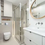 Stylish In With Air Conditioning And Parking By Renters * 科沃布热格