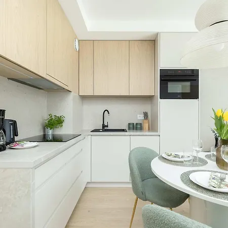 Stylish In Kolobrzeg With Air Conditioning And Parking By Renters *