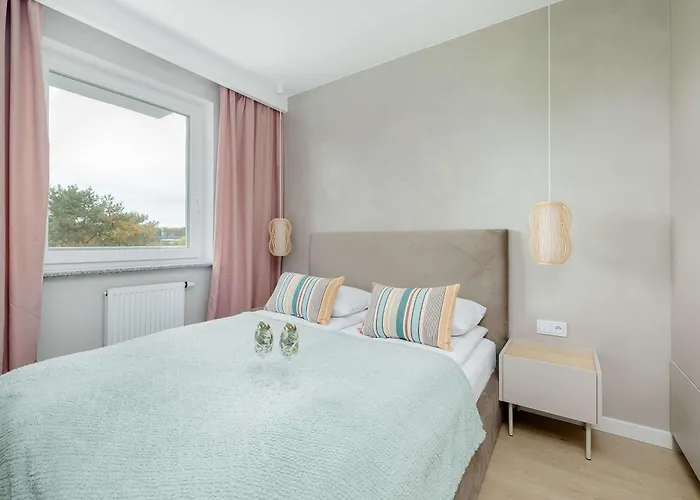 Stylish In Kolobrzeg With Air Conditioning And Parking By Renters 公寓 *