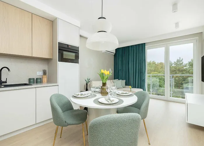 Stylish In Kolobrzeg With Air Conditioning And Parking By Renters 公寓 *