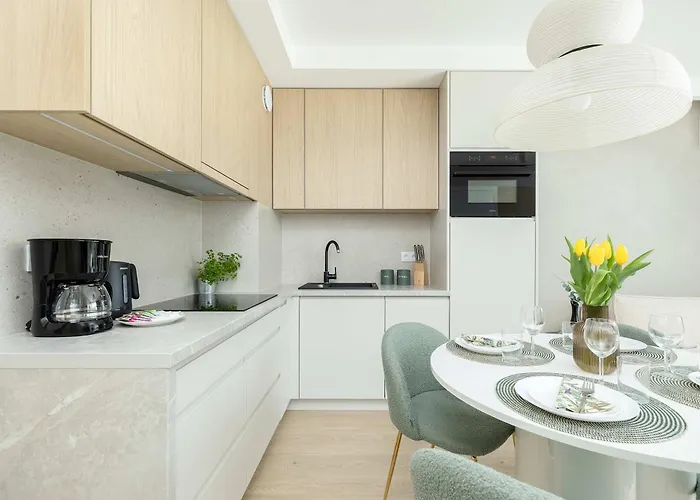 Stylish In Kolobrzeg With Air Conditioning And Parking By Renters *